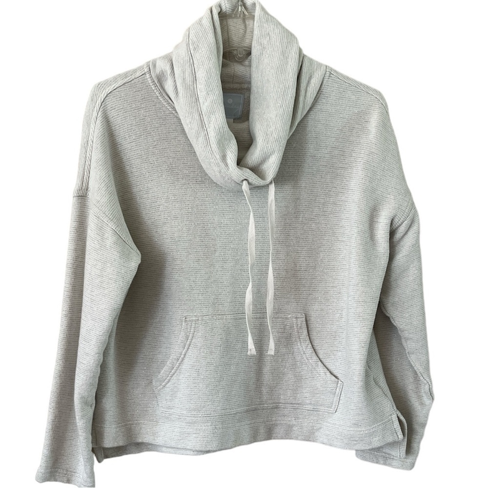 Sunday Metallic Crop Top Funnel Neck With Tie Kangaroo Pocket Size L Off White